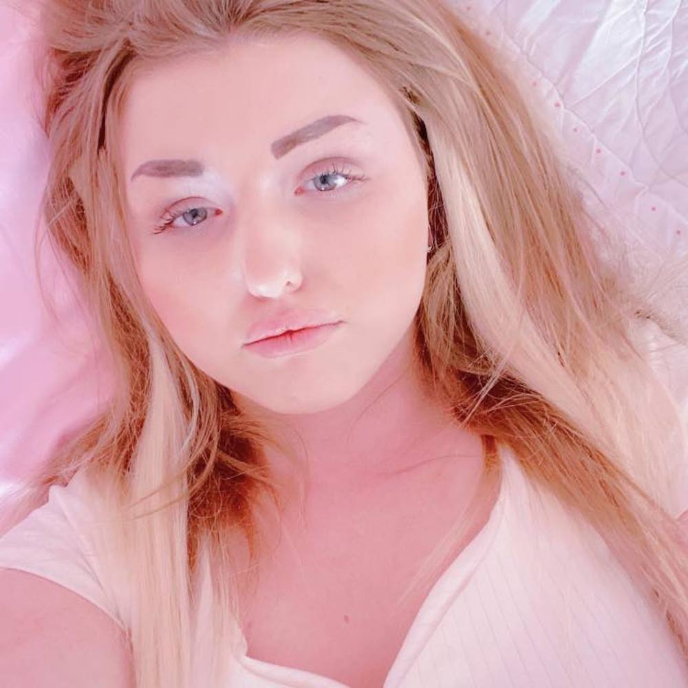 Meet your Posher, Makayla